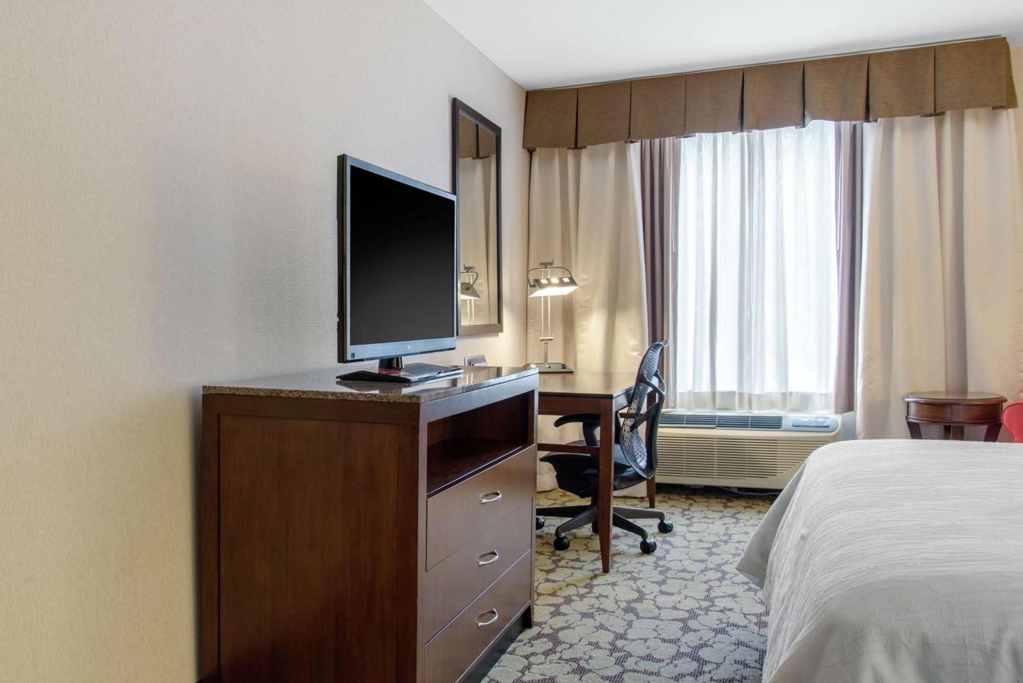 Hilton Garden Inn Portland Airport Eksteriør billede