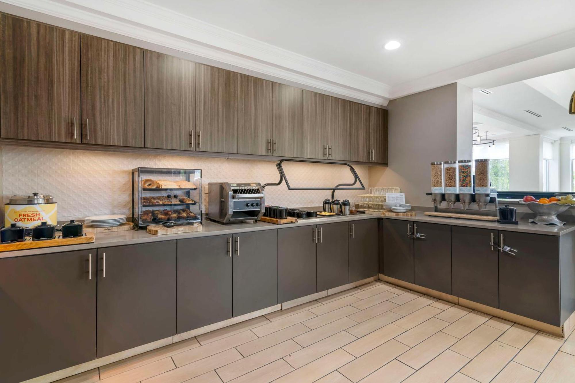 Hilton Garden Inn Portland Airport Eksteriør billede