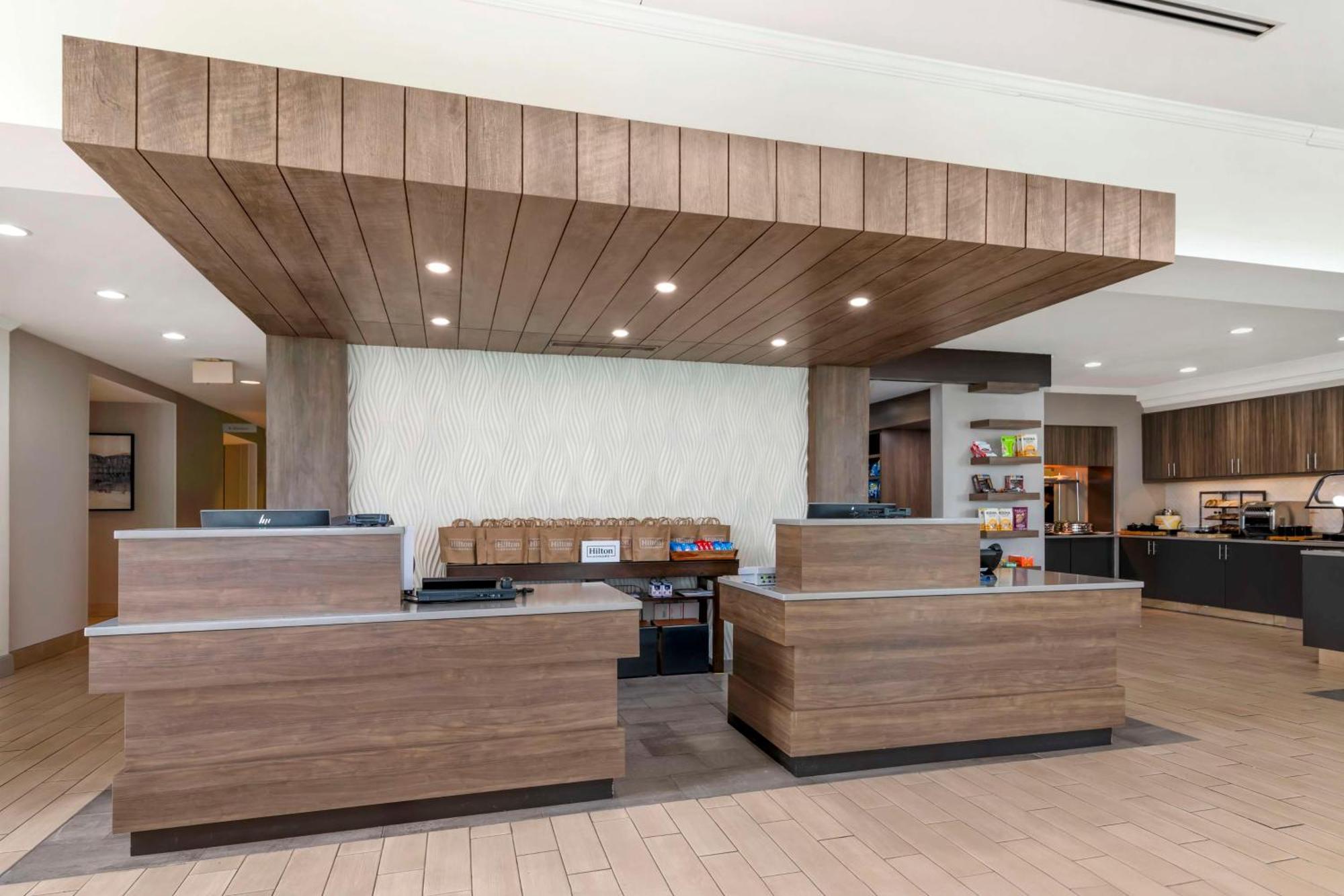 Hilton Garden Inn Portland Airport Eksteriør billede